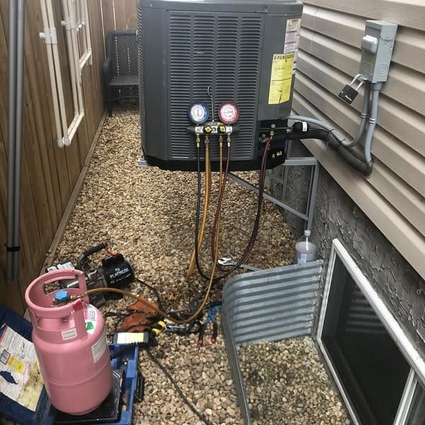 ac-repair-edmonton-ab-evaporator-coil-refrigerant-line-rubbing-1 AC repair in Edmonton AB, evaporator coil refrigerant line rubbing
